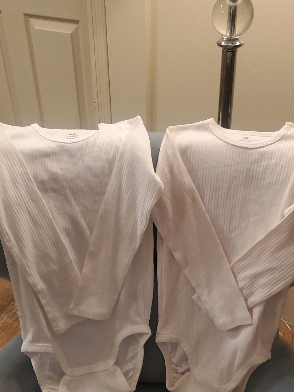 2..4T H&M White&Cream Ribbed Long-Sleeve Bodysuits Duo